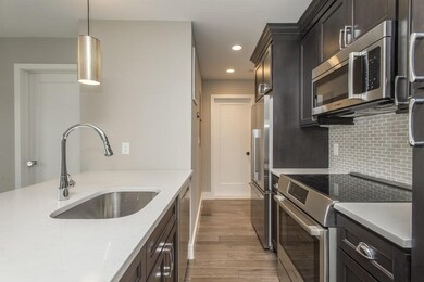 9 Cooper St unit E, Boston, MA 02113 - photo 2