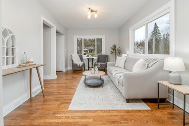 1209 Ridgeway St NE0009