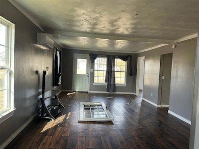 410 E 2nd St, Stroud, OK 74079 - photo 5