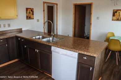 513 5th Ave, La Barge, WY 83123 - photo 6