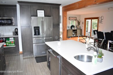 125 Greenbriar Rd, Stroudsburg, PA 18360 - photo 5