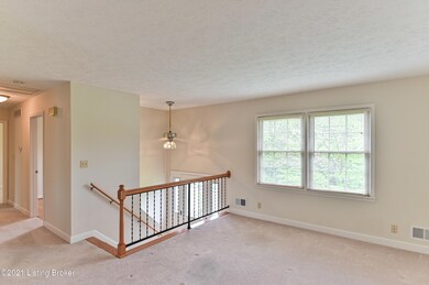 6306 Applegate Ln, Louisville, KY 40219 - photo 6