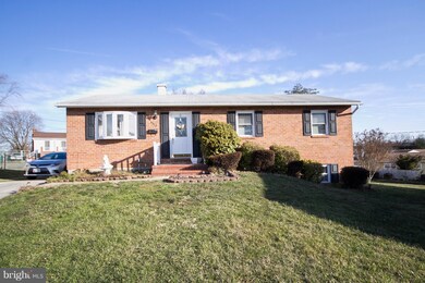 3510 Losrac Ct, Parkville, MD 21234 - photo 2