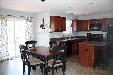 5694 Yorktown Rd, Plainfield, IN 46168 - photo 7