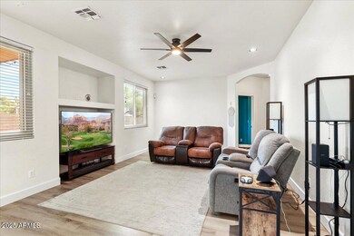 04-Living Room