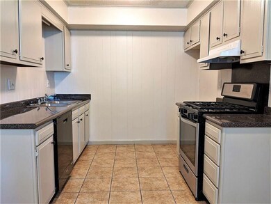 1402 W Margaret Place, Rogers, AR 72756 - photo 4