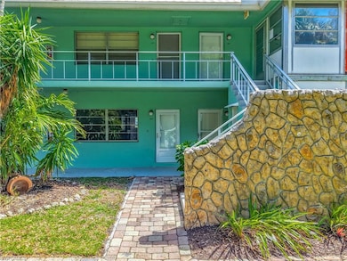 3225 E Riverside Dr unit 63F, Fort Myers, FL 33916 - photo 2