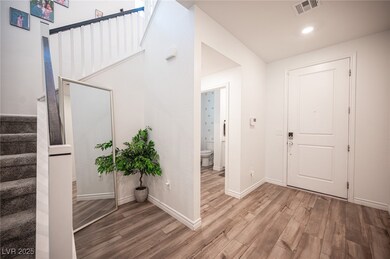 9256 Alden Pointe Ct, Las Vegas, NV 89143 - photo 4