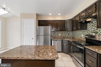 20324 Cedarhurst Way, Germantown, MD 20876 - photo 5