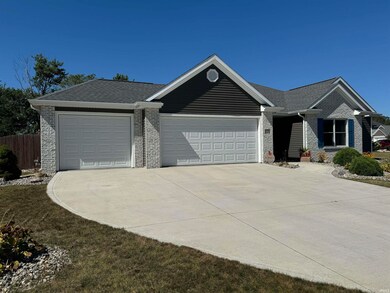 1489 Centerbrook Dr, New Haven, IN 46774 - photo 2