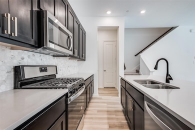 9915 Schramm St, Irving, TX 75063 - photo 5