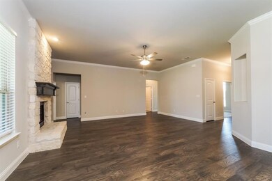 704 Liberty Dr, Joshua, TX 76058 - photo 3