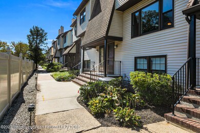 20 Pinckney Rd B6 Red Bank NJ-large-002-