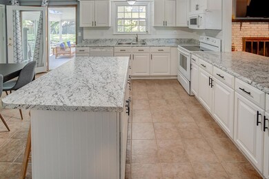 10 Bonnie Ct, Maryville, IL 62062 - photo 4