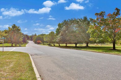 19 Longview Dr Colts Neck NJ Fabulous St