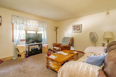 97 Michon St unit 99, Indian Orchard, MA 01151 - photo 3