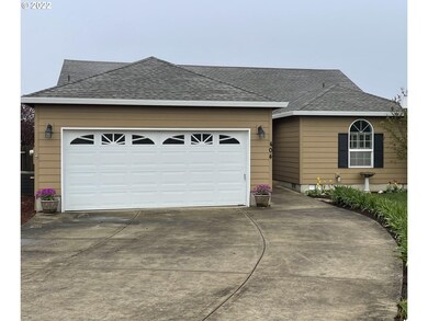 404 NE Faulconer St, Sheridan, OR 97378 - photo 4