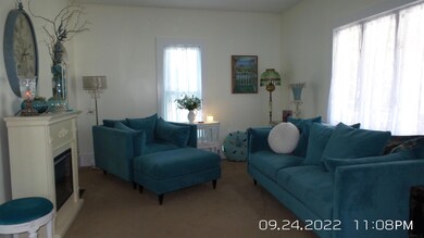 315 W 9th St, Auburn, IN 46706 - photo 6