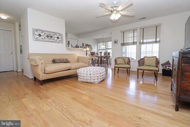 8005 Township Dr unit F, Owings Mills, MD 21117 - photo 5