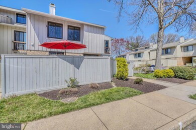 11117 Slalom Ln, Columbia, MD 21044 - photo 2