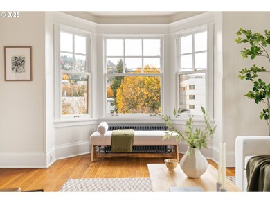 2083 NW Johnson St unit 52, Portland, OR 97209 - photo 6