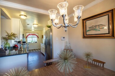 1802 State Pic- Kitchen 1