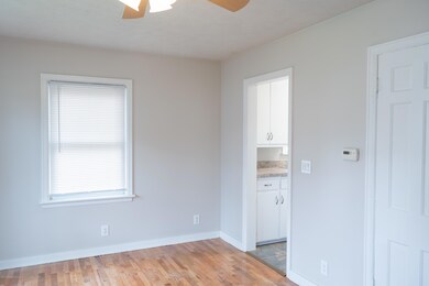Hecksel_George-Livingroom-19