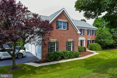 11717 Crippen Ct, Great Falls, VA 22066 - photo 3