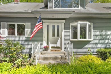 281 Osborne Rd, Albany, NY 12211 - photo 2