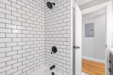 53 Falcon St unit 53, Boston, MA 02128 - photo 5