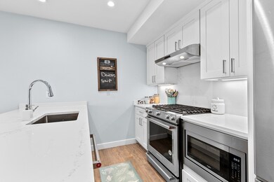 135 Hancock St unit 8, Quincy, MA 02171 - photo 4