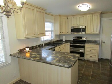 283 Belmar Cir, Manchester, TN 37355 - photo 3