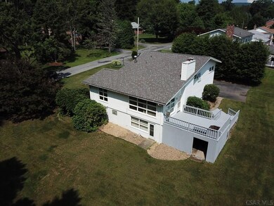 305 Dickinson St, Johnstown, PA 15905 - photo 3