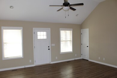 253 Ester Ln, Manchester, TN 37355 - photo 5