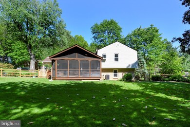 4504 Holborn Ave, Annandale, VA 22003 - photo 2