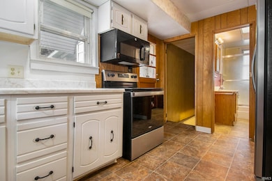 703 Maple St, Mishawaka, IN 46545 - photo 5