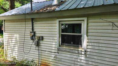 489 Angel Rd, Corinth, NY 12822 - photo 3