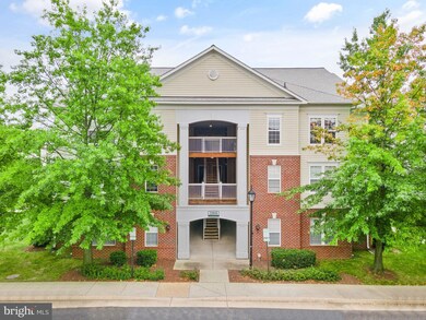 22655 Blue Elder Terrace unit 304, Ashburn, VA 20148 - photo 2