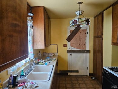 123 Campbell Ave, Vallejo, CA 94590 - photo 6