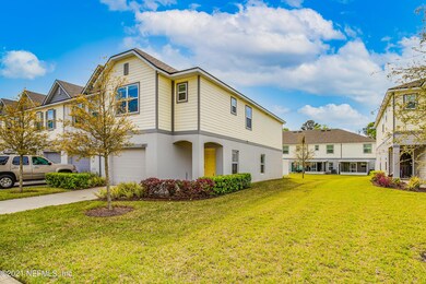 10552 Maidstone Cove Dr, Jacksonville, FL 32218 - photo 2