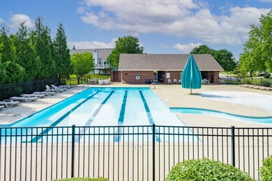 2279 Amberleigh Dr, Maryville, IL 62062 - photo 3