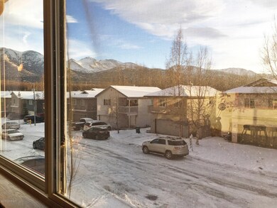 LR View to Mountains