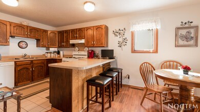2845 Warwick Loop 16.9-8