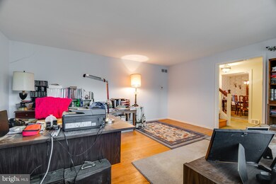 584 New Rd, Southampton, PA 18966 - photo 4