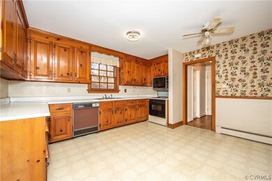 2926 Mohawk Dr, North Chesterfield, VA 23235 - photo 6