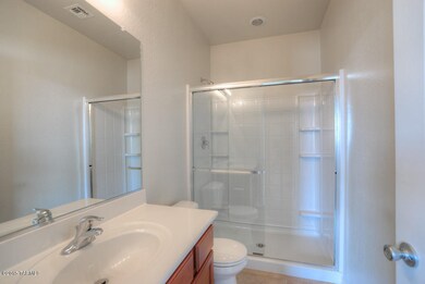 LGI_Homes_Ajo_L_08