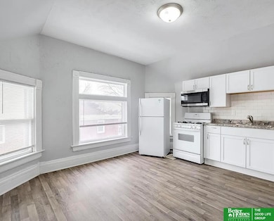 1112 N 40th St, Omaha, NE 68131 - photo 6