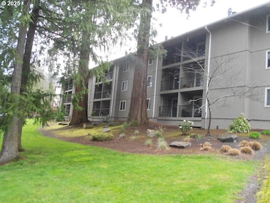 2680 SW 87th Ave unit 8, Portland, OR 97225 - photo 2