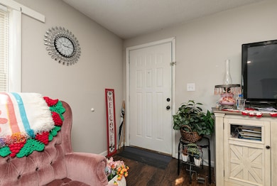 2410 S Fremont Ave, Springfield, MO 65804 - photo 3