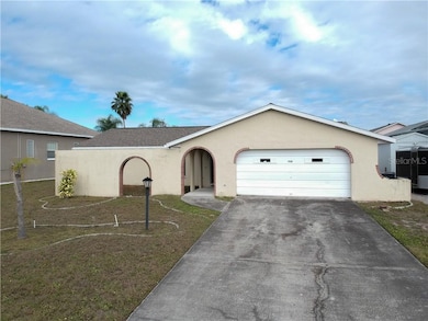 713 Apollo Beach Blvd, Apollo Beach, FL 33572 - photo 3